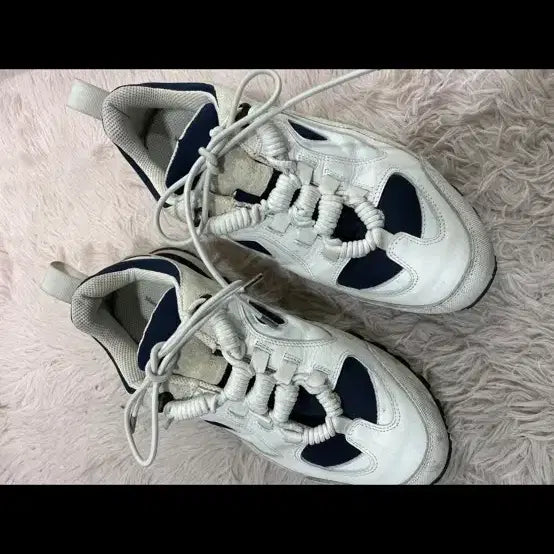 [BUNJANG] Maison Margiela Security Runner Sneakers / 마르지엘라 시큐리티 러너 42