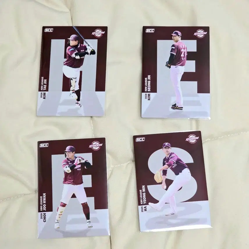 [BUNJANG] Kiwoom Heroes Alphabet KBO Cards: Kim Tae-jin, Kim Seong-jin, Choi Joo-hwan, Ha Young-min / 키움 히어로즈 알파벳 김태진 김성진 최주환 하영민 KBO 카드