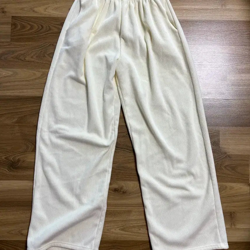 [BUNJANG] Ivory Corduroy Wide Pants / 아이보리 골덴 와이드 팬츠