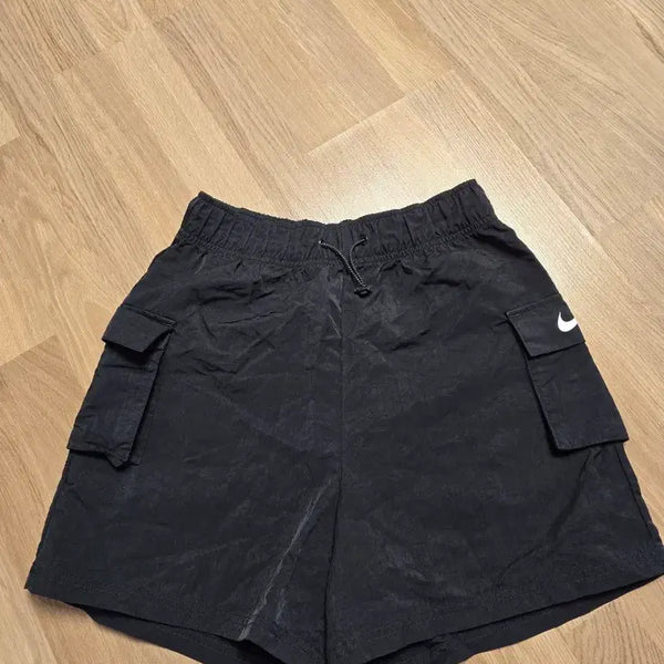 [BUNJANG] Nike Black Cargo Shorts XS / 매장구매 5회미만 나이키 블랙 카고 반바지XS