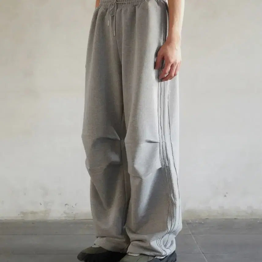 [BUNJANG] Juang Homme Track Grey Sweatpants / 주앙옴므 트랙 그레이 스웻팬츠
