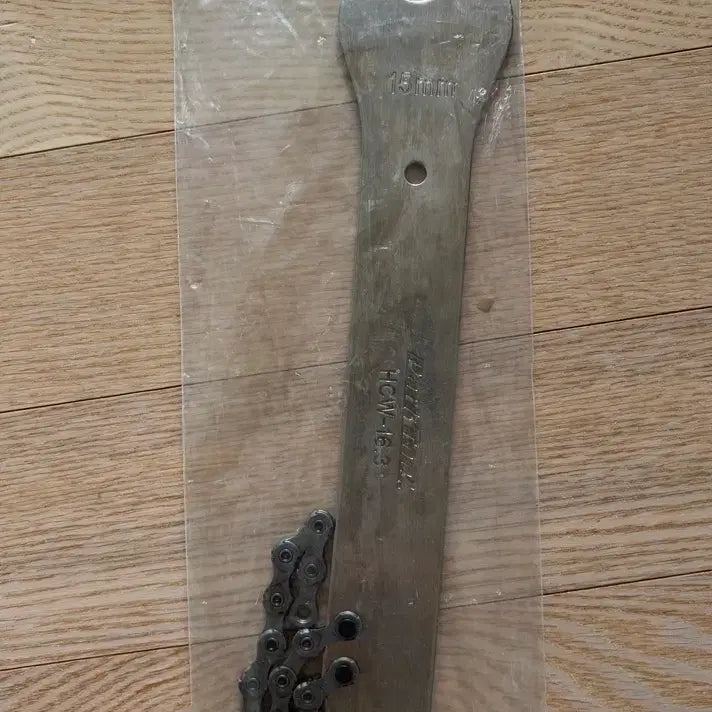 [BUNJANG] Park Tool HCW-16.3 Bicycle Sprocket Wrench 15mm Spanner with Chain Tool / 새제품 파크툴 자전거 스프라켓 렌치 15mm 스패너