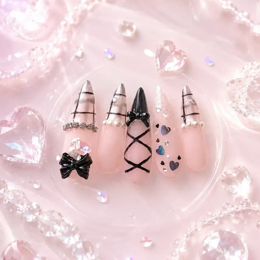 [BUNJANG] Handmade Nail Tips - Black Ribbon Check, Hime Gyaru Style (No. 20) / 블랙 리본 체크 수제네일팁/지뢰/히메갸루 No20