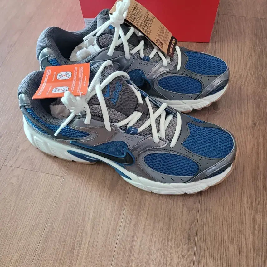 [BUNJANG] Nike Running Shoes 275 / 새상품)나이키 패션 런닝화 275