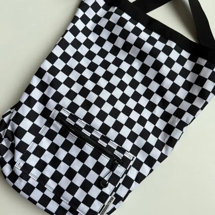 [BUNJANG] Reallygoodswim Checkerboard Swim Bag / 리얼리굿스윔 체커보드 스윔백