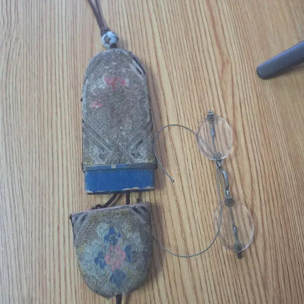 [BUNJANG] Antique Magnifying Glass and Case / 옛날 안경과 안경집