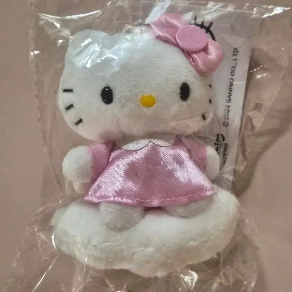 [BUNJANG] Cloud Sitting Hello Kitty 50th Anniversary Mascot Strap / 구름탄 헬로 키티 50주년 팝업 마스코트 스트랩 구탄키 인형 키링 미개봉