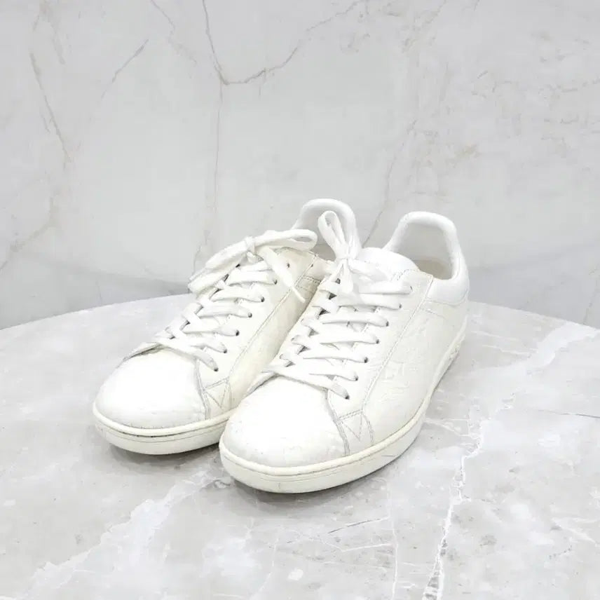 [BUNJANG] Louis Vuitton LV Monogram Luxembourg Sneakers / 6 / 루이비통 LV 모노그램 룩셈부르크 스니커즈