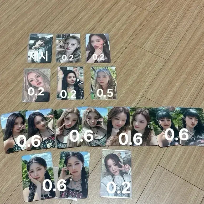 [BUNJANG] G)I-DLE Concert POB Album Season's Greetings Photocard / 아이들 콘서트 특전 앨범 시즌그리팅 시그 포카