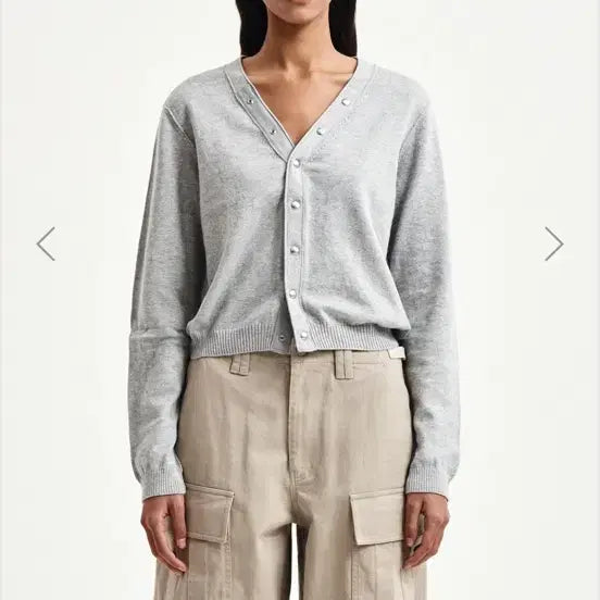 [BUNJANG] Matinkim Cashmere Logo Snap Button Cardigan Gray M / 마뗑킴 캐시미어 백 로고 스냅 버튼 가디건 그레이m 새상품