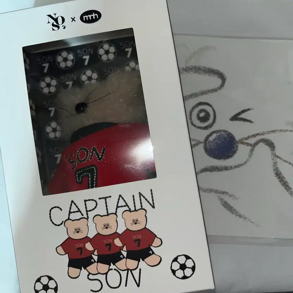 [BUNJANG] NOS7 X MNH Captain Sseonhee Doll Keychain & Seal Sticker Set / (새상품)NOS7 X MNH 캡틴 쏜희 국가대표 인형 키링 & 씰 스티커