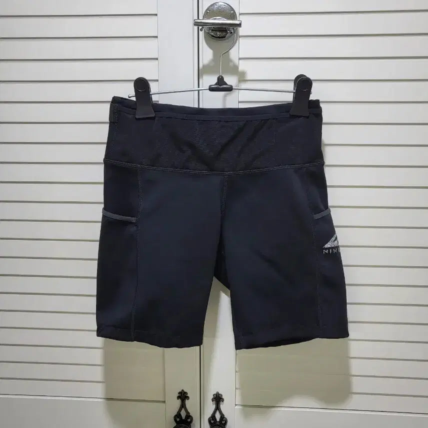 [BUNJANG] Nike Trail Running Tights Shorts / [s]나이키 트레일 타이트 쇼츠/반바지