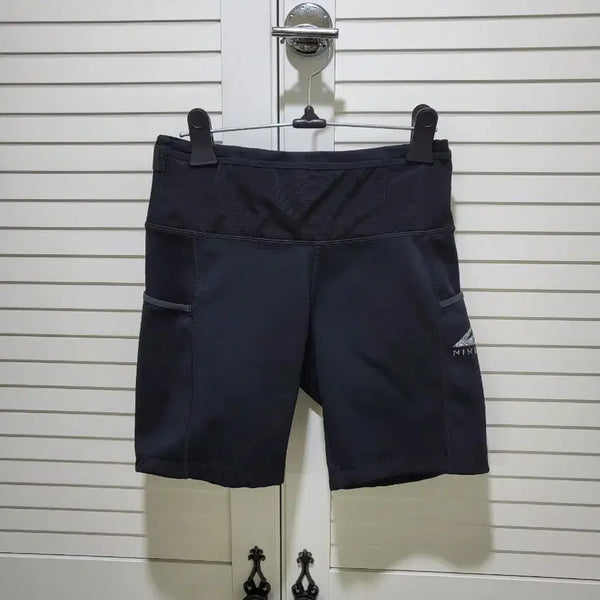 [BUNJANG] Nike Trail Running Tights Shorts / [s]나이키 트레일 타이트 쇼츠/반바지