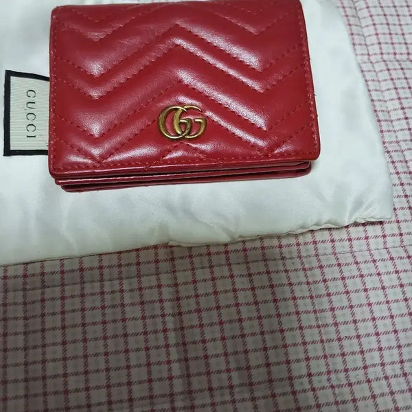 [BUNJANG] Gucci Marmont Bifold Wallet Red / 구찌 마몬트 반지갑 레드