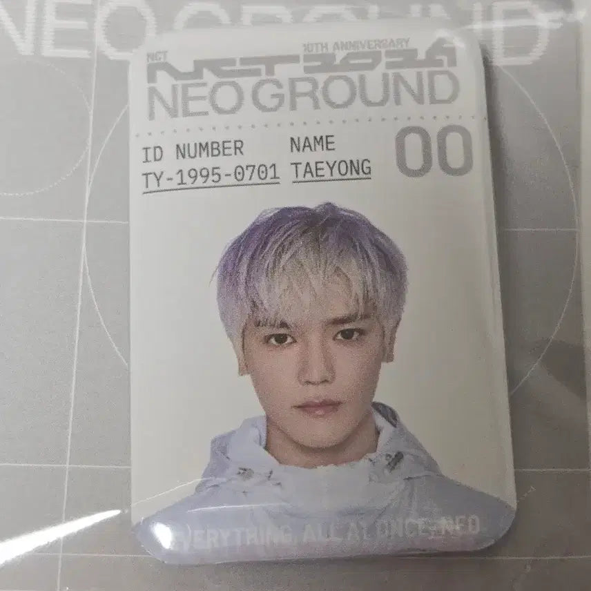 [BUNJANG] NCT Neo City: Seoul - Ground Metal ID Badge Taeyong / 엔시티 팝업 네오그라운드 뱃지 태용