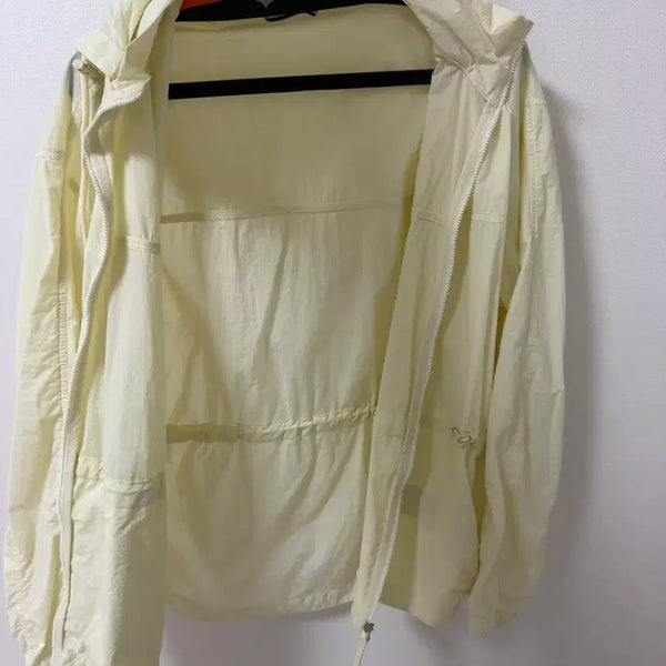 [BUNJANG] KOLON Yellow Windbreaker Hooded Jacket / [정품/3회착용] 코오롱 옐로우 바람막이 후드 자켓