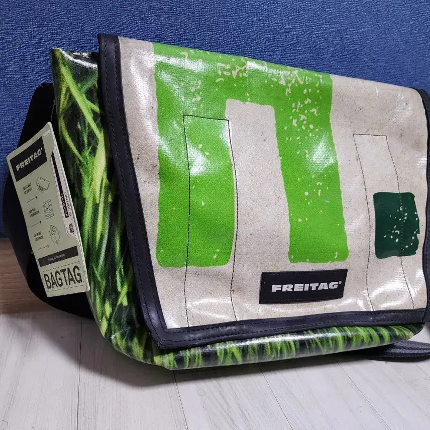 [BUNJANG] Freitaglandi Dexter Messenger Bag / 프라이탁 잔디 전사 덱스터