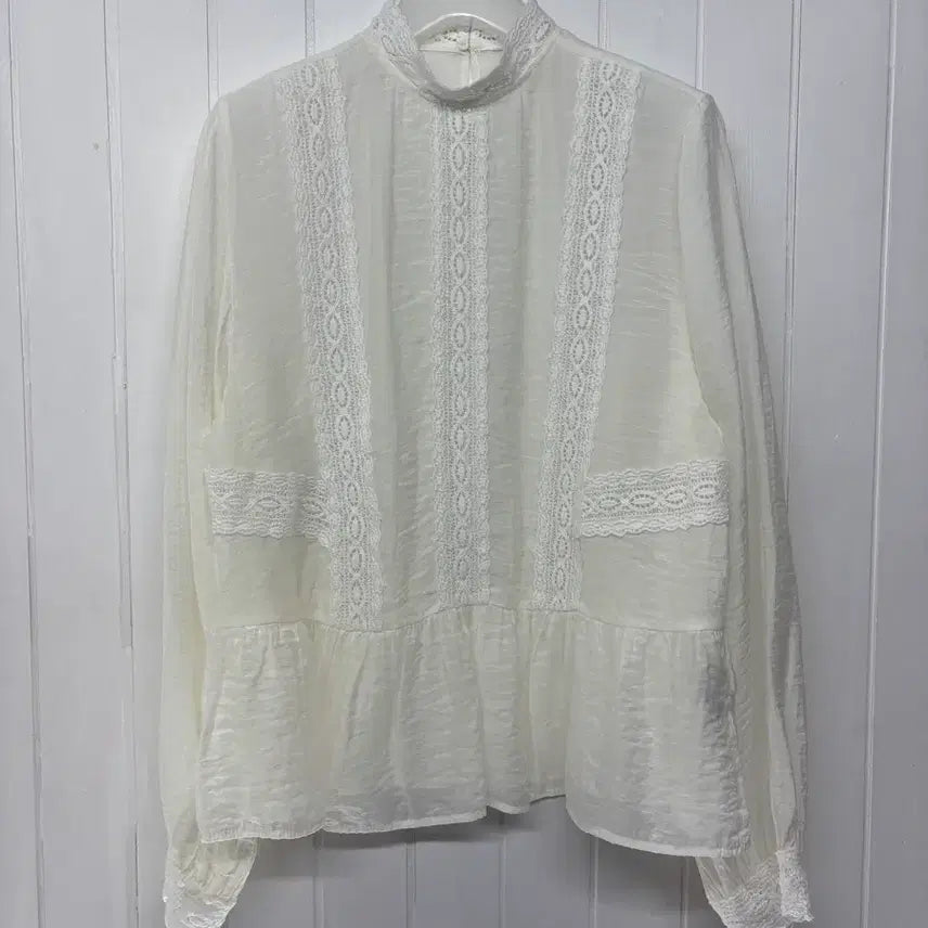 [BUNJANG] Zara Lace Blouse Ivory / 자라 레이스 블라우스 S(44-마른55)  마