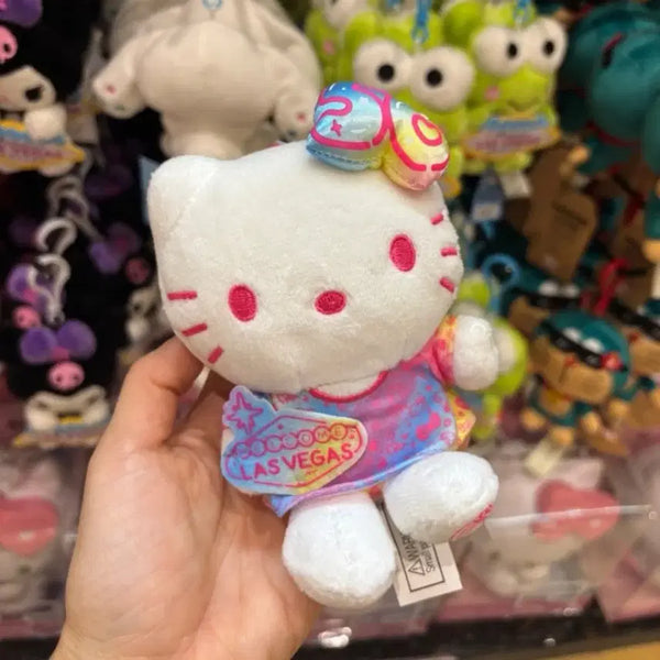 [BUNJANG] Hello Kitty 50th Anniversary Las Vegas & Hawaii Tanning Kitty Farmer Keyring / 라스베가스 헬로키티 50주년 + 하와이 태닝키티 파머 키링(새상품)