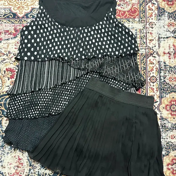 [BUNJANG] Nerd Nihonjin Dot Kankan Stripe Sleeveless Top + Sheer Chiffon Skirt / 너드 니혼진 도트 캉캉 스트라이프 슬리브리스 + 샤 시스루 스커트