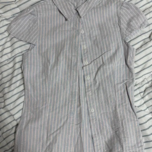 [BUNJANG] Brandy Melville Striped Collar Short Sleeve Shirt / (새상품)브랜드멜빌 세로 스프라이트 카라 반팔셔츠