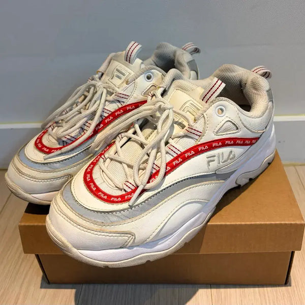 [BUNJANG] FILA Pointed Sneakers - White/Red/Silver (245) / [FILA] 포인트 운동화 245