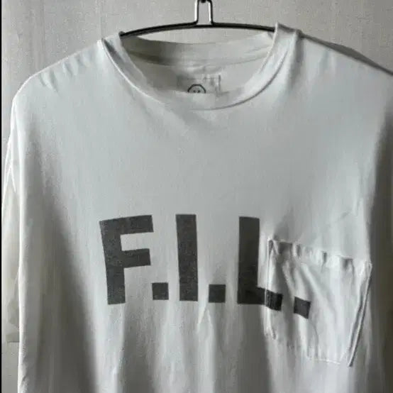 [BUNJANG] Bizbeam F.I.L T-Shirt / 비즈빔 F.I.L 티셔츠