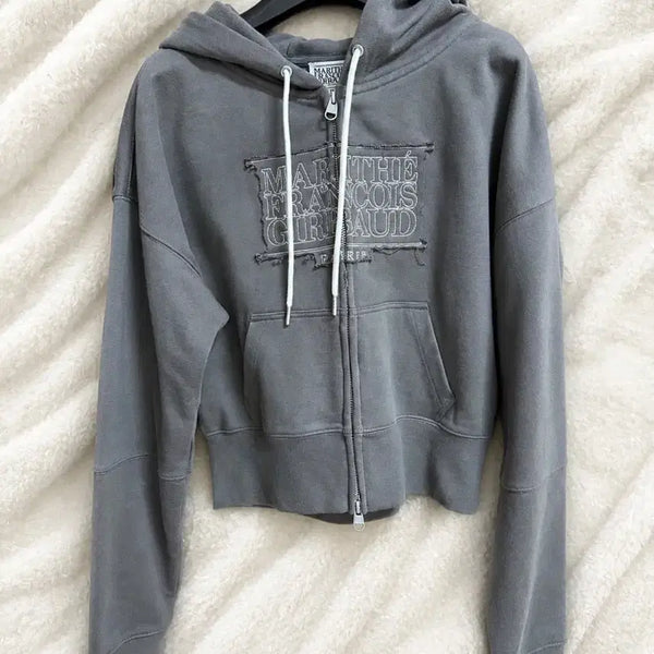 [BUNJANG] Marithe W Classic Logo Cropped Hoodie Zip-up / 마리떼 W 클래식 로고 크롭 후디 집업