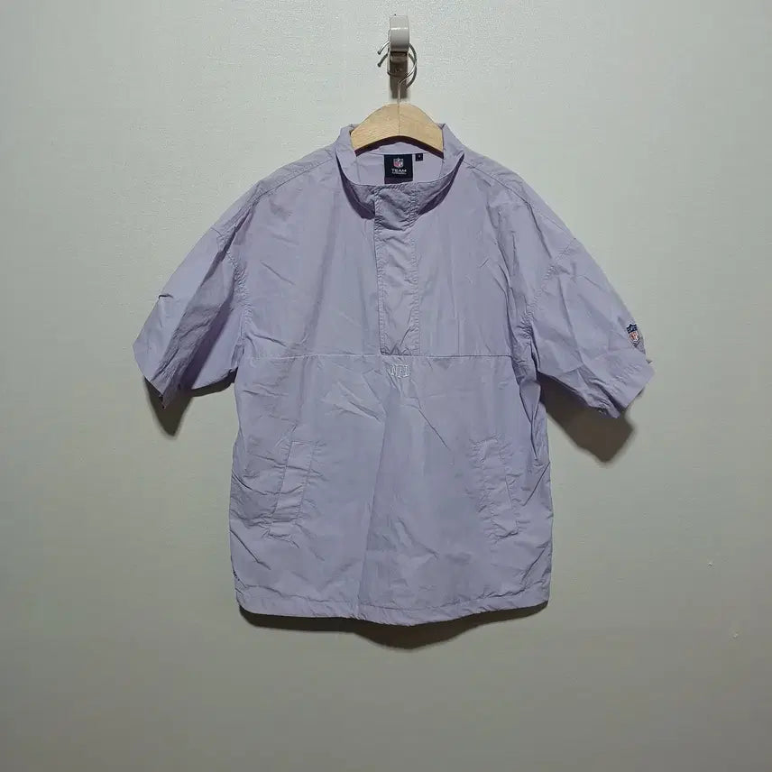 [BUNJANG] NFL Oversized Women's Half-Sleeve Anorak Shirt / NFL 오버핏 여성 반팔 아노락 셔츠 (26A608)