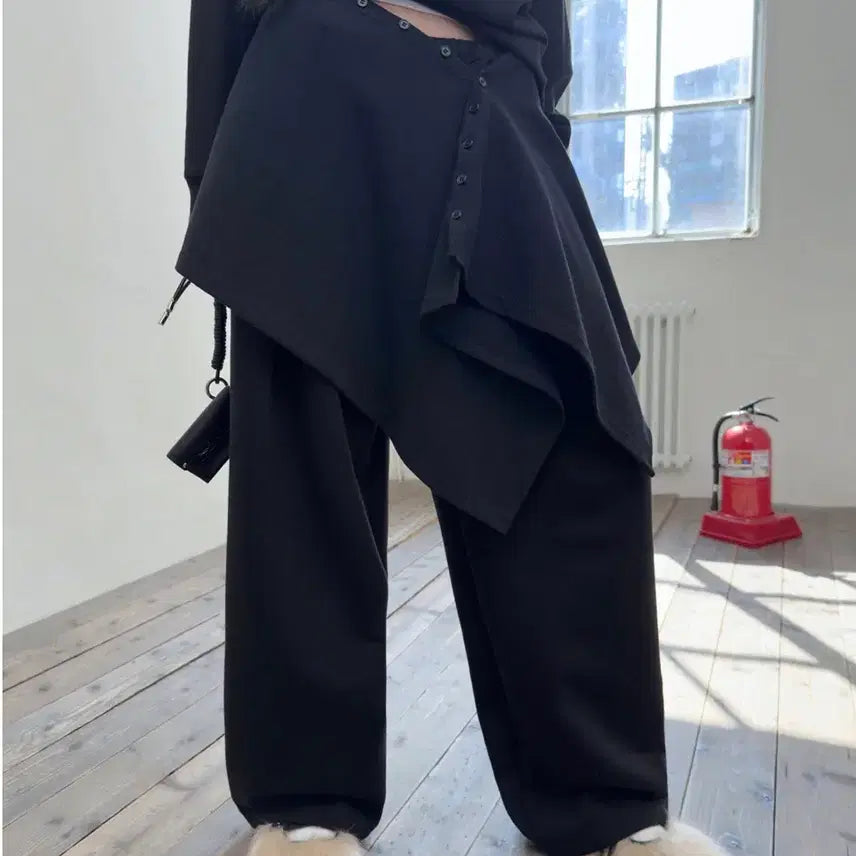 [BUNJANG] Fortena Layered Button Wrap Short Skirt - Black / LAYERED BUTTON WRAP SHORT SKIRT-BLACK