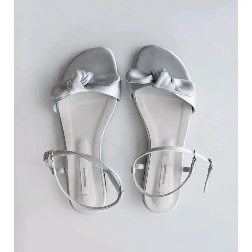 [BUNJANG] Without Summer Kohi Ribbon Sandal Silver 225 / 위드아웃썸머 kohi ribbon sandal 실버색상 225 새상품