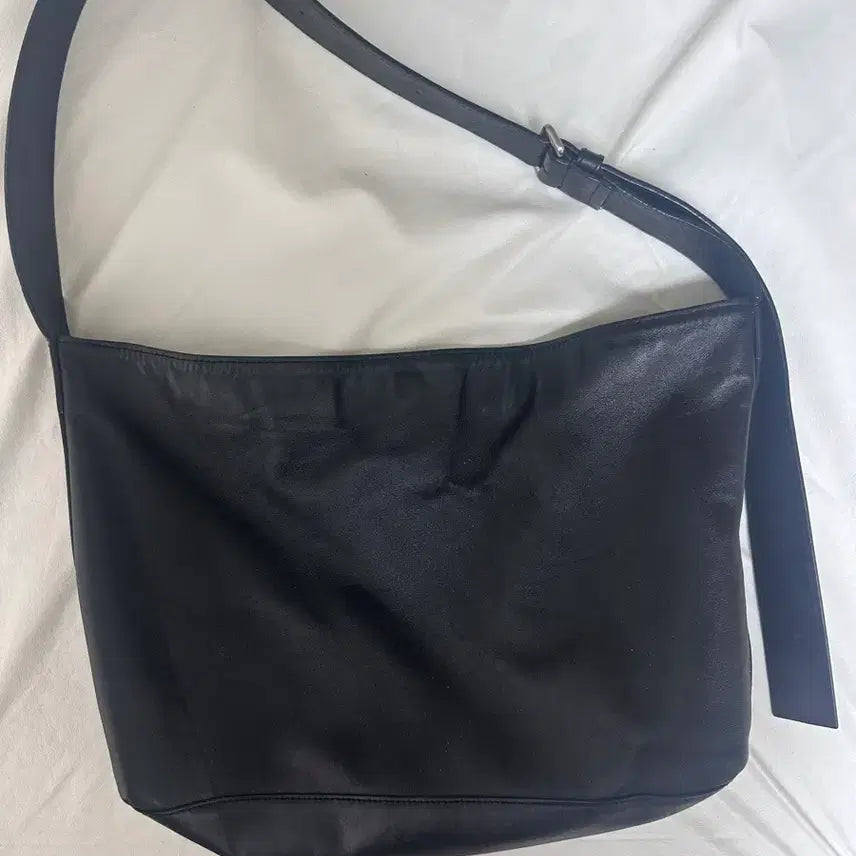 [BUNJANG] Memorable Shoulder Bag / 메모러블 숄더백