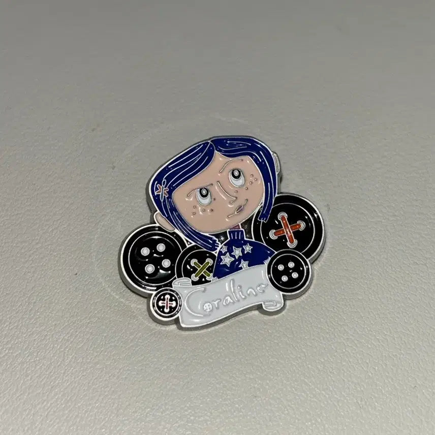 [BUNJANG] Coraline Movie CGV Exclusive Metal Badge / 코렐라인 영화 cgv 굿즈 패키지 금속 뱃지