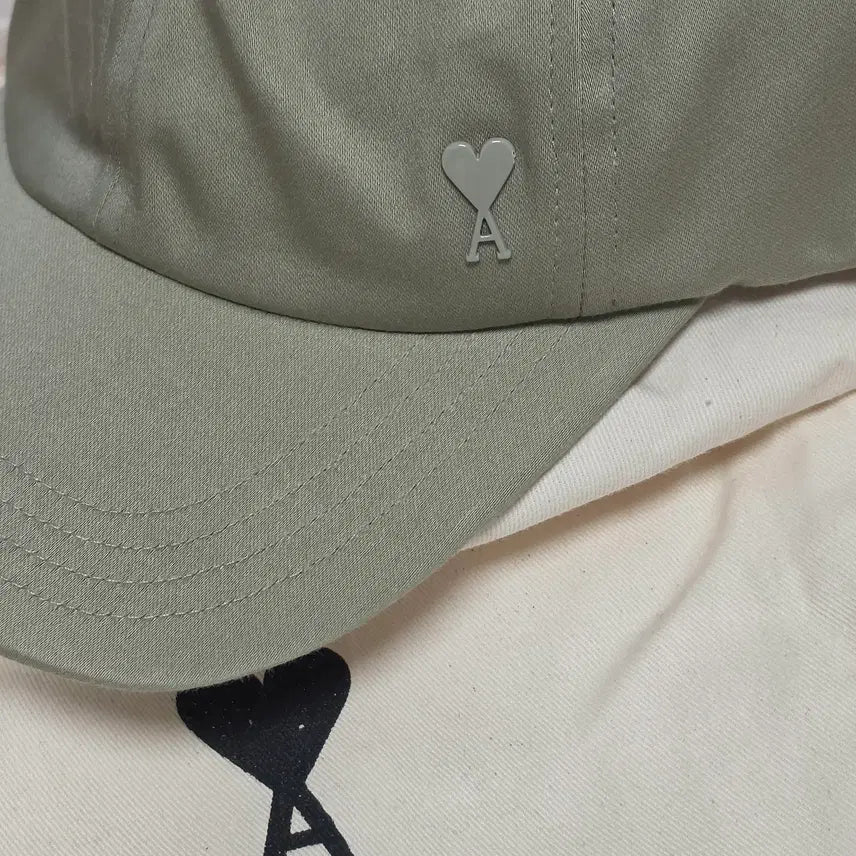 [BUNJANG] AMI Khaki Hat / 아미 카키 모자 새상품 미사용  ami 집정리 상점에더많아요