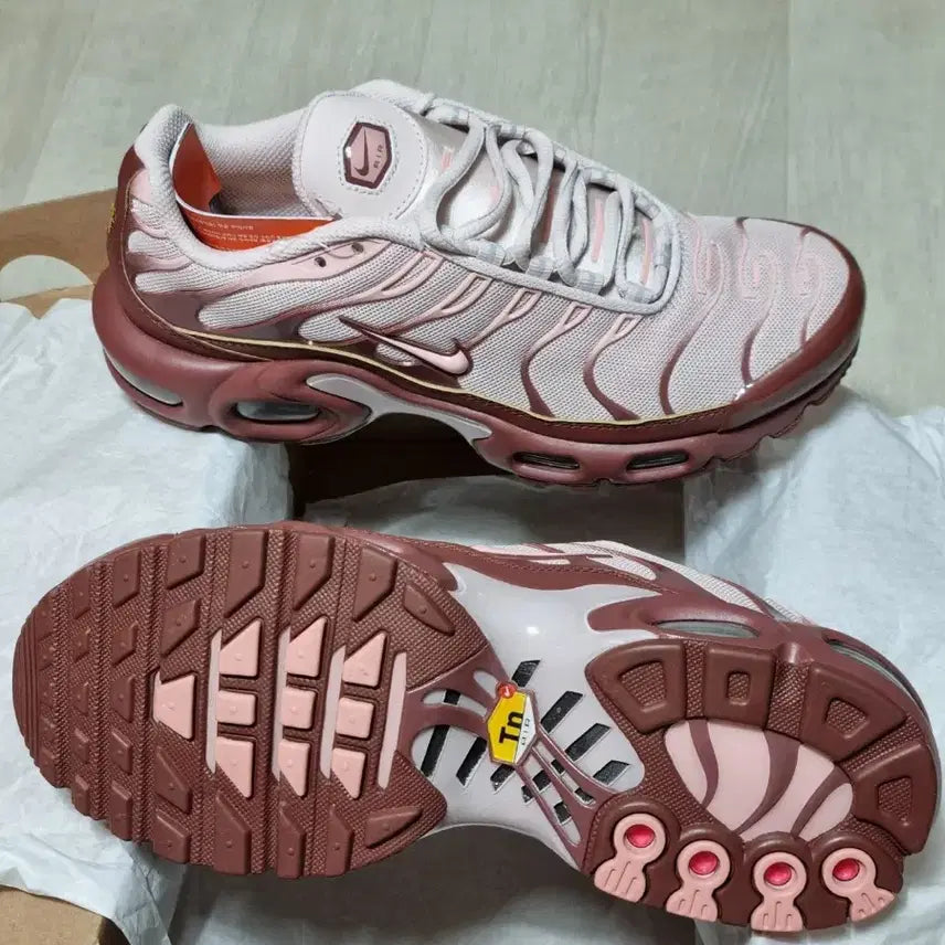 [BUNJANG] Nike Air Max Plus Red Sepia / (매장 정품 새제품)W 에어맥스 플러스 레드 세피아 (사이즈235~250