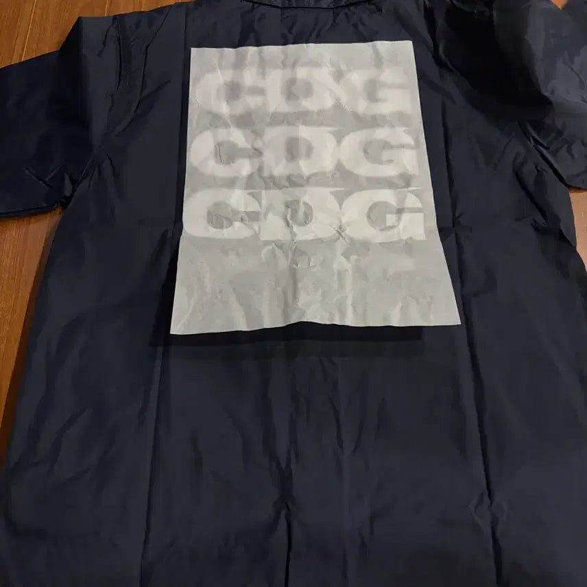 [BUNJANG] Comme des Garçons CDG Navy Logo Coach Jacket M / (새상품)꼼데가르송 CDG 네이비 코치 자켓 M