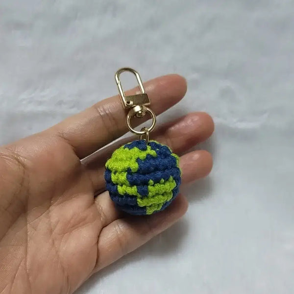[BUNJANG] Handmade Knitted Mini Lava Ball Earth Keychain / 핸드메이드 뜨개 미니 라바볼 지구 키링