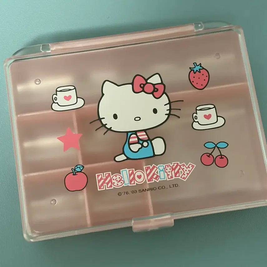 [BUNJANG] Hello Kitty Vintage Storage Box / 헬로키티 고전 소품함 보관함