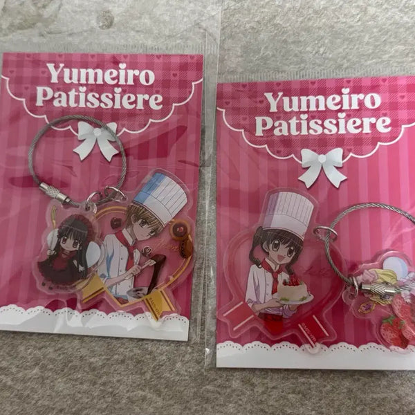 [BUNJANG] Dream Concert Princess Cafe Kaon & Strawberry Acrylic Keychain Set / 꿈빛파티시엘 가온,딸기 아크릴 키링