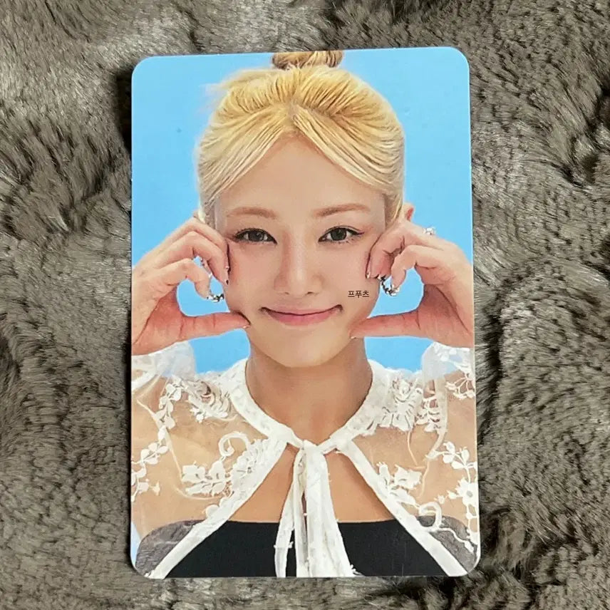 [BUNJANG] Girls' Generation Hyoyeon 2025 SMTOWN 30th Anniversary Future Photocard / 소녀시대 효연 2025 SMTOWN 30주년 퓨처 포카 포토카드