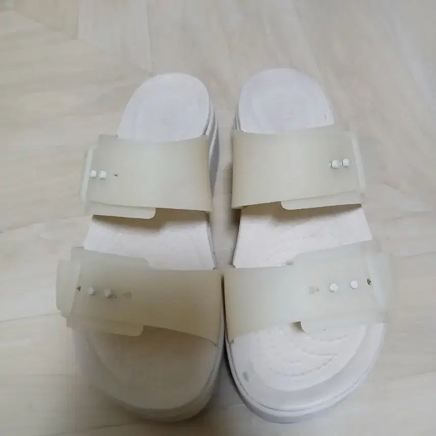 [BUNJANG] Crocs LightRider White Sandals / 크록스 라이트라이더 화이트 샌들 230
