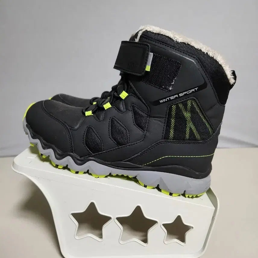 [BUNJANG] Lecaf Winter Sports Boots / 르까프 겨울 스포츠 방한 부츠