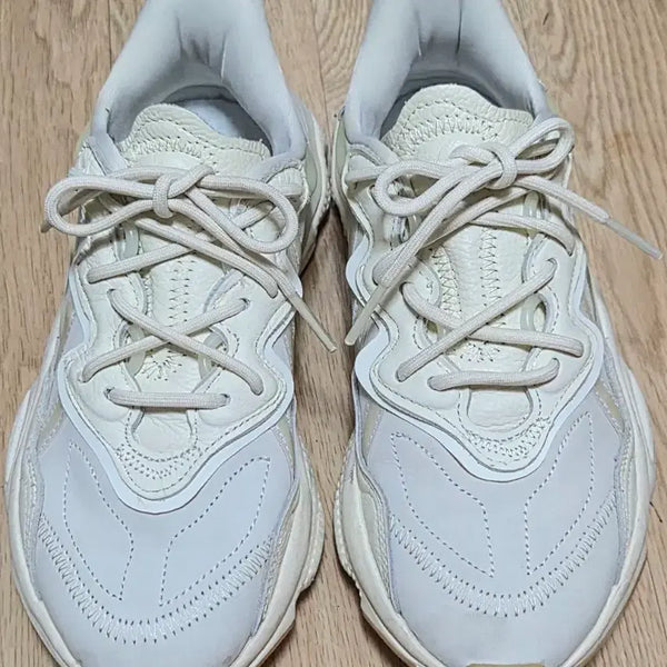 [BUNJANG] Adidas Ozweego Ivory Sneakers Size 230 / 아디다스 오즈위고 아이보리 운동화230