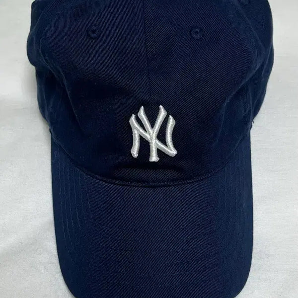 [BUNJANG] MLB Navy Cap / MLB모자 남색