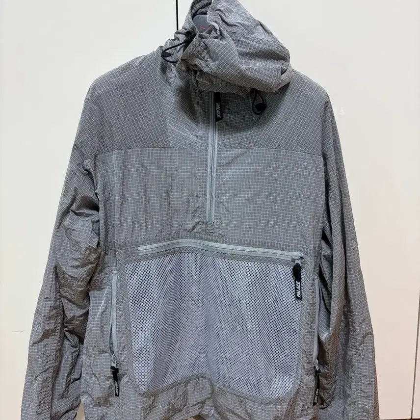 [BUNJANG] Palace Mesh Pocket Shell Anorak Jacket (Size S) / 팔라스 아노락 S사이즈
