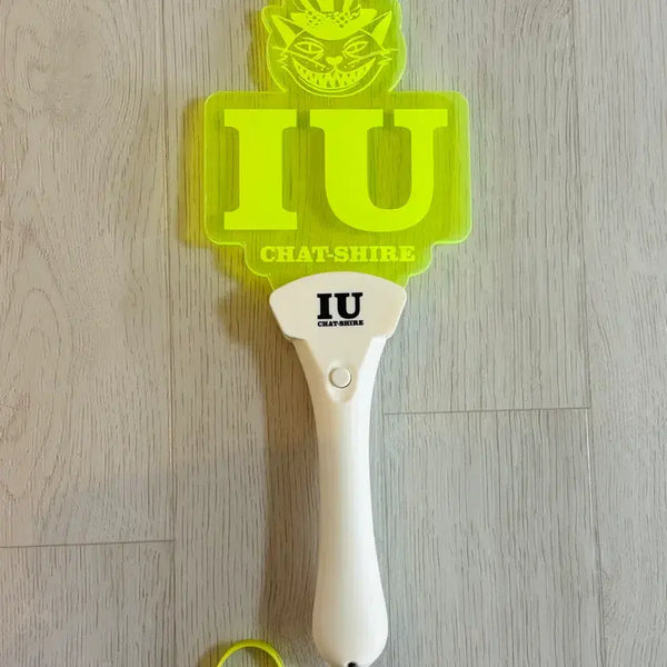 [BUNJANG] IU 2015 Chat-shire Concert Lightstick / 아이유 2015 챗셔 응원봉
