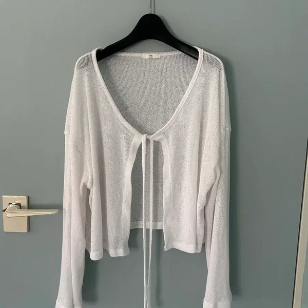 [BUNJANG] Unnie Vicky V Ribbon Cardigan White Bolero Summer Cardigan / 언니비키 브이리본 가디건 화이트 볼레로 썸머 가디건