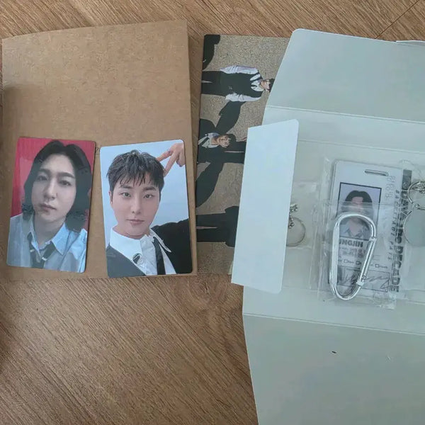 [BUNJANG] Day6 DECEIVE K-POP Album ID Card Version Full Set / 데이식스 데케이드 아이디카드 앨범 풀구성 원가이하