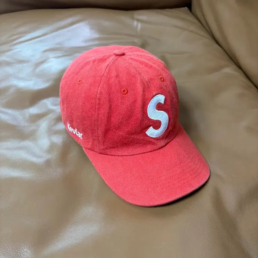 [BUNJANG] Supreme S Logo 6-Panel Cap Kevlar Red SS22 / 슈프림 S로고 6패널 볼캡 모자 22ss 케블라 레드