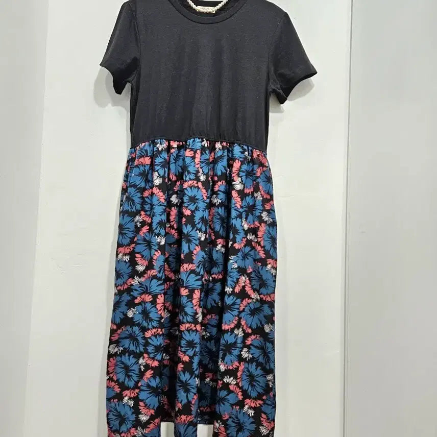 [BUNJANG] L'affair Black Floral Pattern Midi Dress / 라페어(L'affair) 블랙 상의 믹스 원피스 S